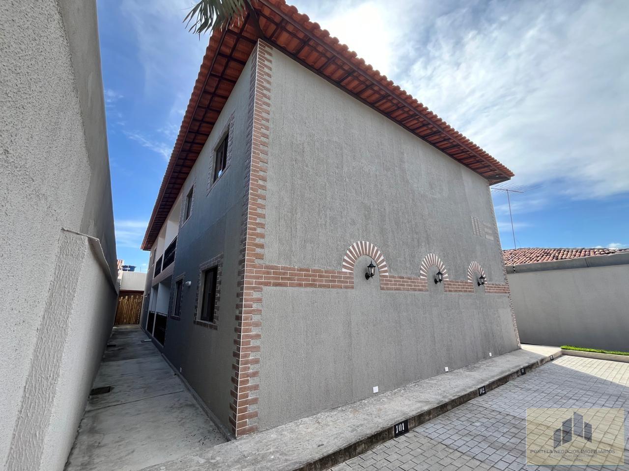 Apartamento à venda com 3 quartos, 115m² - Foto 2