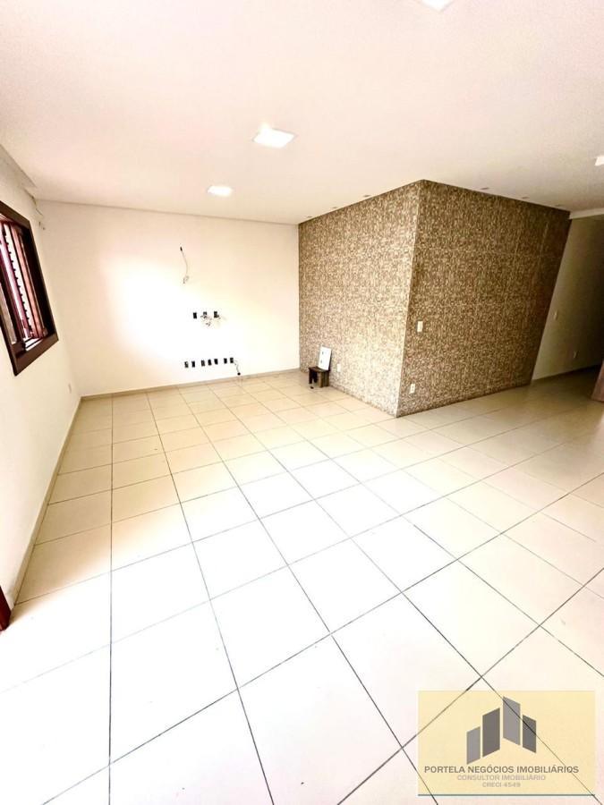 Casa de Condomínio à venda com 3 quartos, 250m² - Foto 5